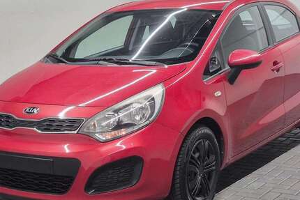 Kia Rio 288.540 km 3.480 &euro; Langenweddingen 39171