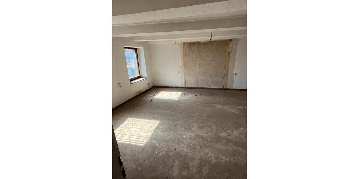 Bauernhaus, Landhaus Erxleben - 20 Zimmer, 750 m&sup2;, 69.000&euro; | Angebot:27023063