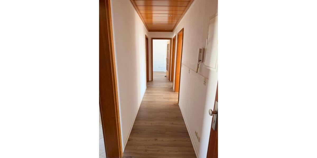 Etagenwohnung Magdeburg Leipziger Straße - 4 Zimmer, 79 m&sup2;, 555&euro; | Angebot:25783712