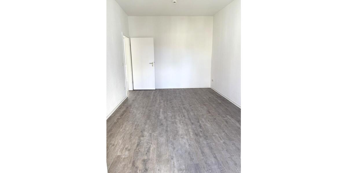 Etagenwohnung Magdeburg Nordwest - 4 Zimmer, 76 m&sup2;, 680&euro; | Angebot:25825690