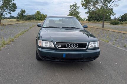 Audi 100