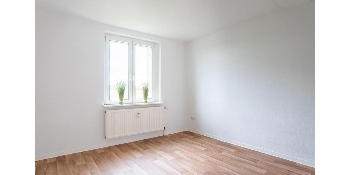 Etagenwohnung Schönebeck (Elbe) - 2 Zimmer, 56 m&sup2;, 339&euro; | Angebot:25570836