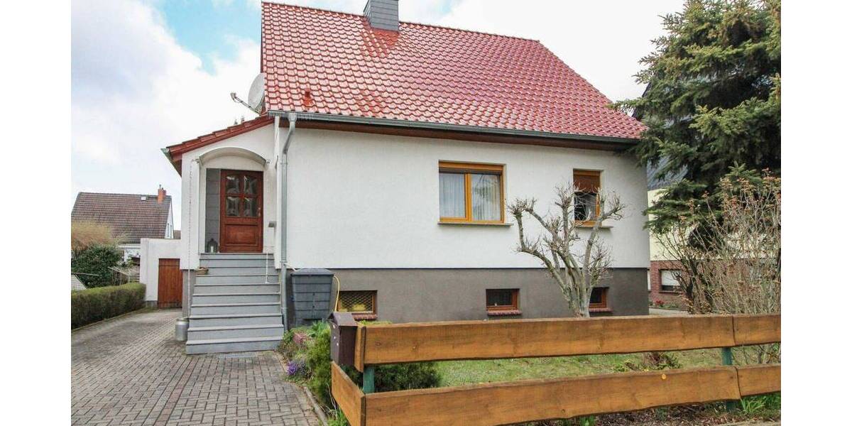 Einfamilienhaus Wolmirstedt - 5 Zimmer, 106 m&sup2;, 240.000&euro; | Angebot:26799333