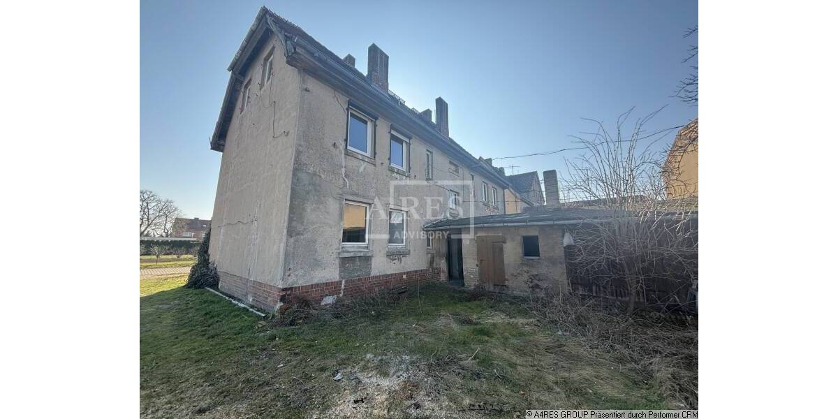 Mehrfamilienhaus, Wohnhaus Hakeborn Hakeborn - 1 Zimmer, 300 m&sup2;, 20.000&euro; | Angebot:25997801