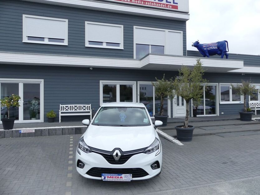 Renault Clio 33.000 km 12.000 € Magdeburg 39108