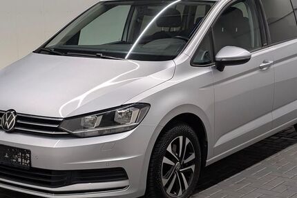 VW Touran 85.390 km 24.900 € Langenweddingen 39171