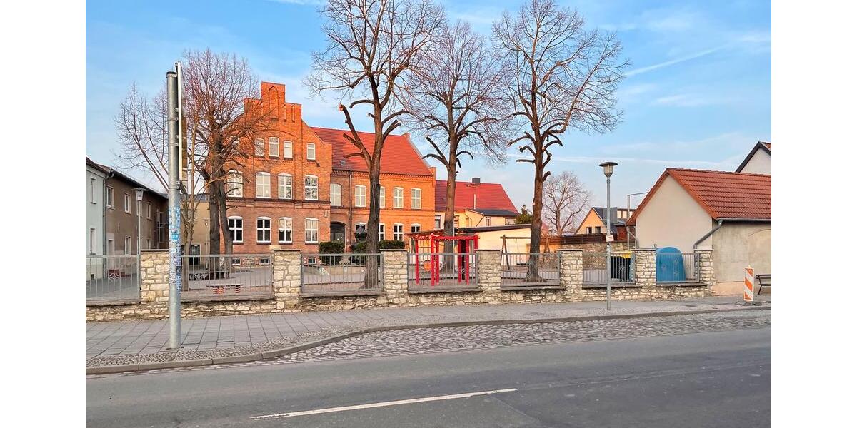 Villa Börde-Hakel Hakel - 17 Zimmer, 430 m&sup2;, 249.000&euro; | Angebot:26533165