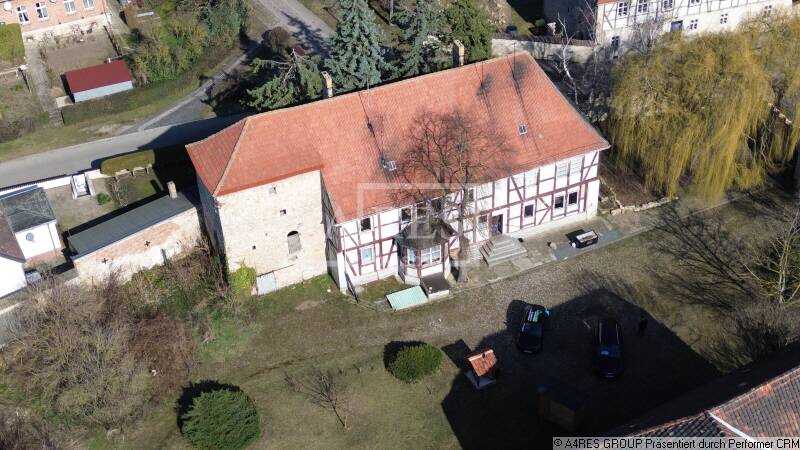 Mehrfamilienhaus, Wohnhaus Hakeborn Hakeborn - 1 Zimmer, 328 m&sup2;, 50.000&euro; | Angebot:25971030