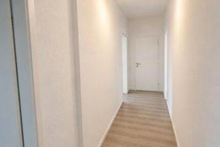 Wohnung Schönebeck (Elbe) - 2 Zimmer, 67 m&sup2;, 470&euro; | Angebot:26406870