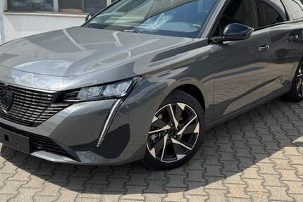 Peugeot 308 1.200 km 29.890 &euro; Magdeburg 39110