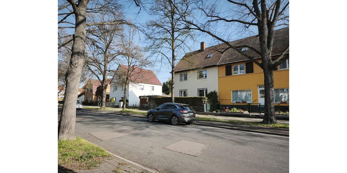 Gelegenheit in TOP-Lage, Einfamilienhaus im Hopfengarten mit Garage und großem Grundstück - Einfamilienhaus Magdeburg Hopfengarten | Angebot:26586034