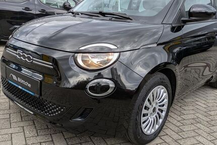 Fiat 500e 9.969 km 15.850 &euro; Schönebeck (Elbe) 39218