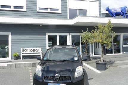 Toyota Yaris 85.000 km 5.000 € Magdeburg 39108
