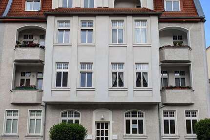 ruhige 3 Zimmer-Wohnung im Erdgeschoss *Einbauküche möglich* - Wohnung Magdeburg Stadtfeld Ost | Angebot:11013011