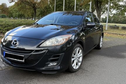 Mazda 3 223.800 km 2.790 &euro; Magdeburg 39110