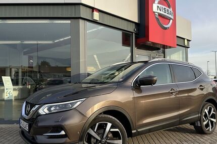 Nissan Qashqai 109.450 km 14.490 &euro; Magdeburg 39120