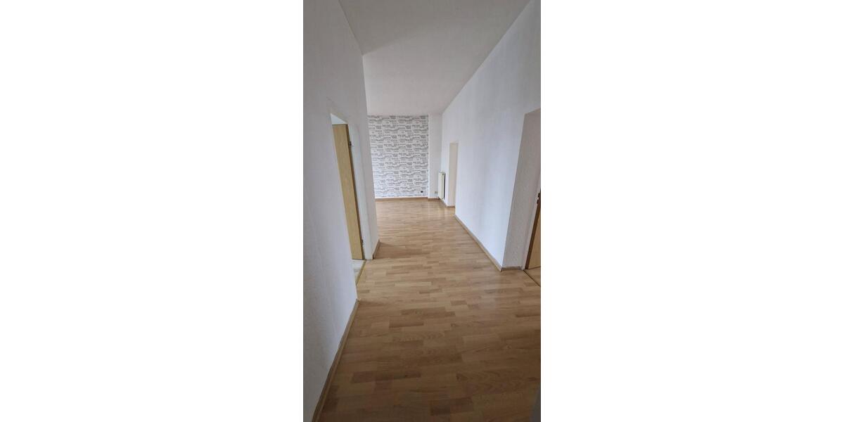 Dachgeschoßwohnung Magdeburg Leipziger Straße - 3 Zimmer, 78 m&sup2;, 510&euro; | Angebot:18896990