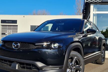 Mazda MX-30 13.799 km 22.990 € Magdeburg 39120