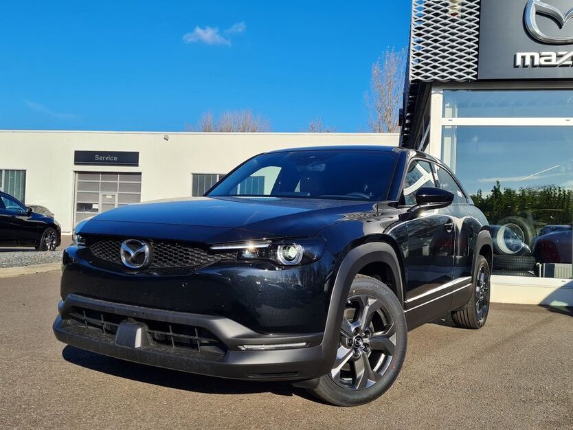 Mazda MX-30 13.799 km 22.990 € Magdeburg 39120