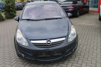 Opel Corsa 93.000 km 5.350 &euro; Haldensleben 39340