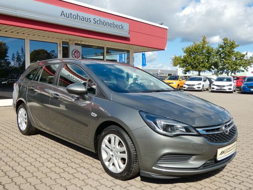 Opel Astra 81.809 km 10.740 € Magdeburg 39120