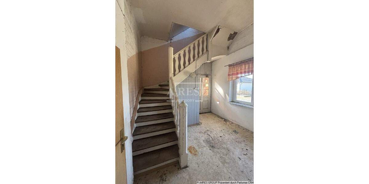 Mehrfamilienhaus, Wohnhaus Hakeborn Hakeborn - 1 Zimmer, 243 m&sup2;, 20.000&euro; | Angebot:25879921