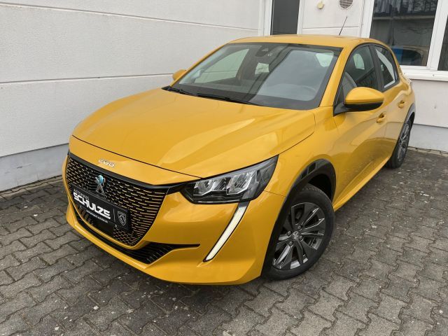 Peugeot 208 45.475 km 12.950 &euro; Magdeburg 39110