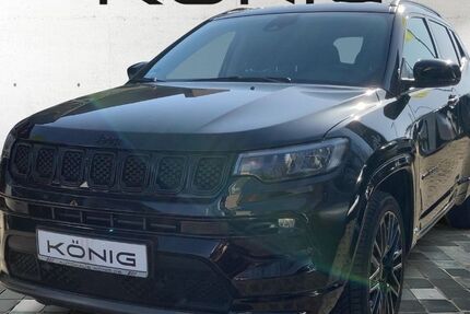 Jeep Compass 8.785 km 26.996 &euro; Heyrothsberge 39175