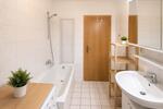 Erdgeschoßwohnung Hohe Börde - 2.5 Zimmer, 62 m&sup2;, 450&euro; | Angebot:26700203