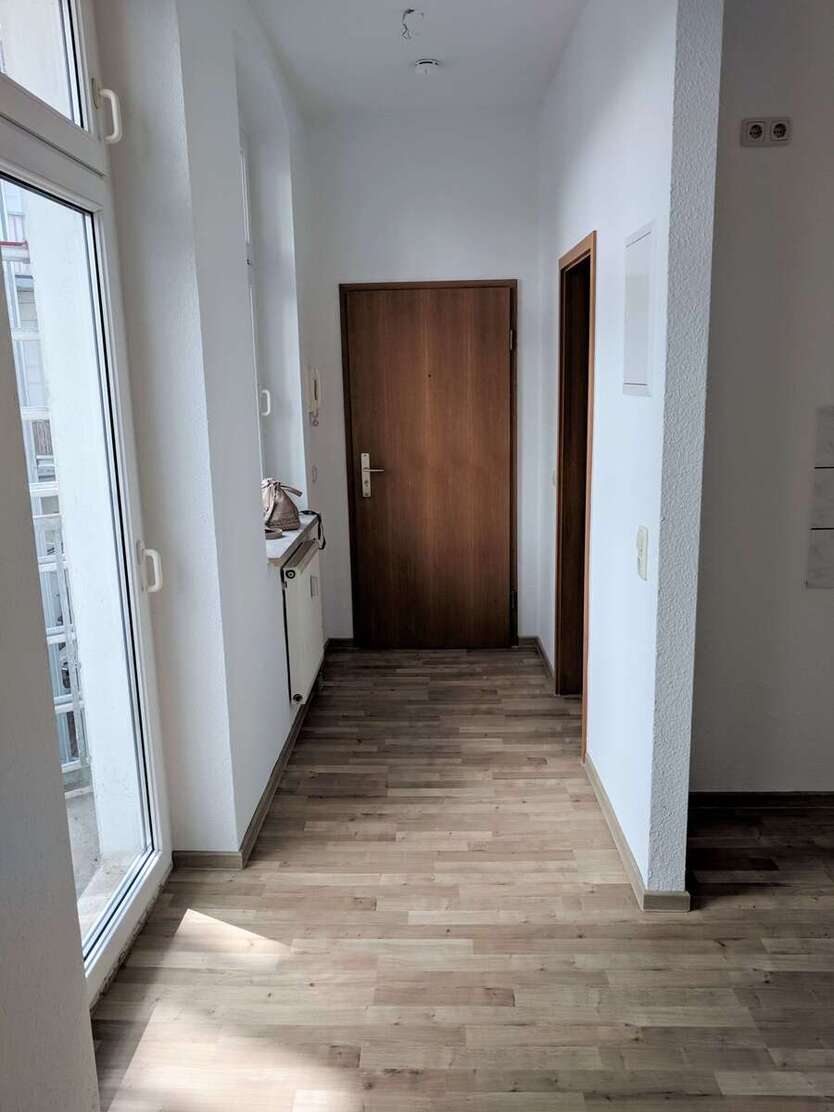kleine 1 Zimmer-Wohnung in ruhiger Lagen *mit Küche* 1 zimmer