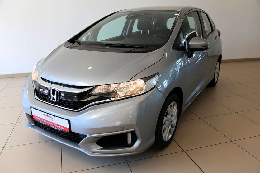 Honda Jazz 111.908 km 10.990 € Magdeburg 39112