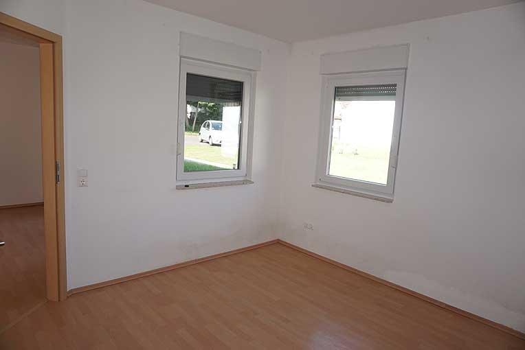 Immodrom: barrierefreie Wohnung in Hakeborn, auf Wunsch Betreuung - Erdgeschoßwohnung Börde-Hakel Hakeborn | Angebot:27070126