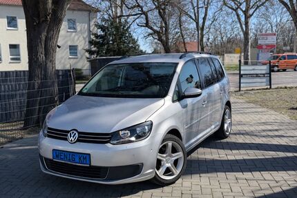 VW Touran 157.000 km 7.990 &euro; Heyrothsberge Bideritz 39175