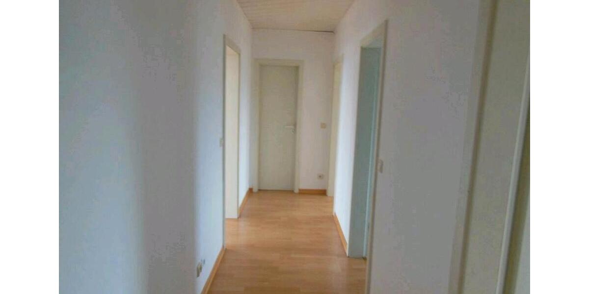 Etagenwohnung Hohe Börde - 3 Zimmer, 72 m&sup2;, 550&euro; | Angebot:27627498