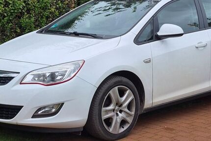 Opel Astra 210.400 km 2.750 &euro; Magdeburg 39114