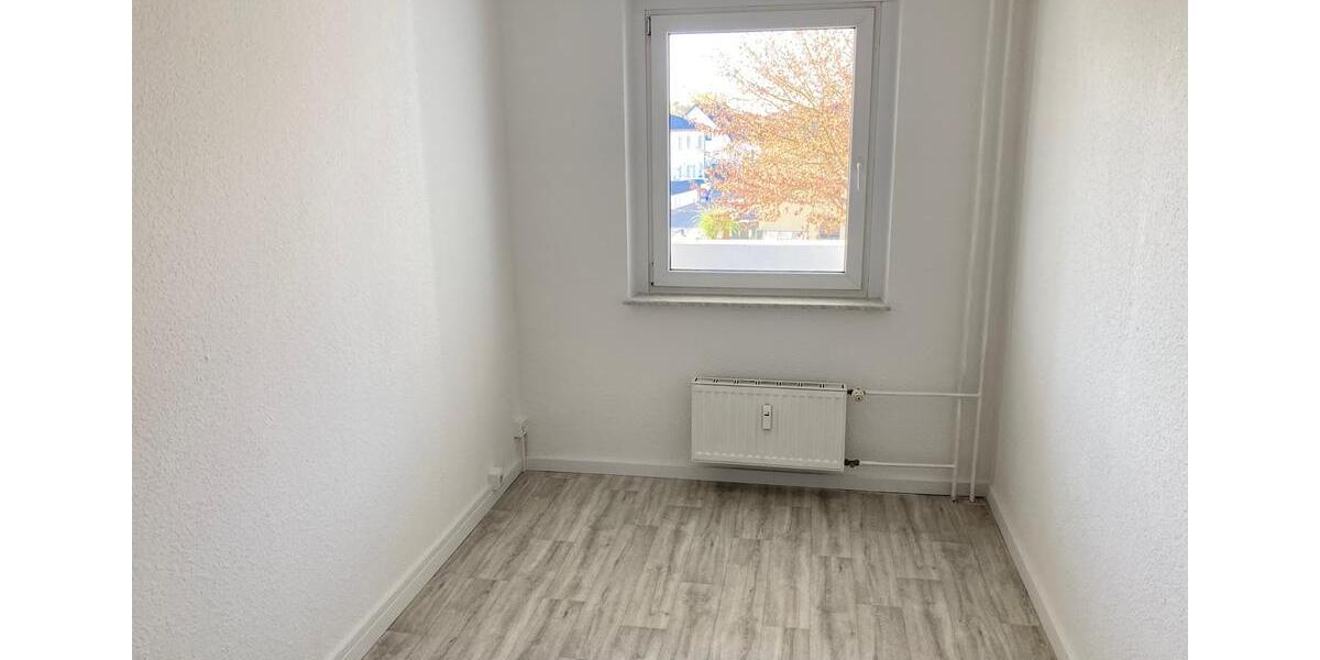 Etagenwohnung Magdeburg Alt Olvenstedt - 3 Zimmer, 65 m&sup2;, 426&euro; | Angebot:25098623