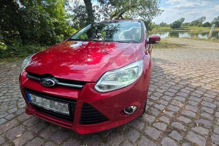 Ford Focus 142.898 km 5.700 &euro; Lostau 39291