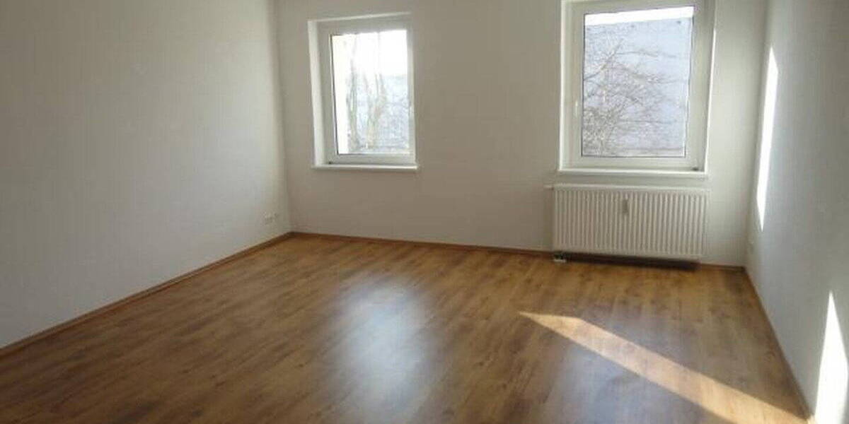 Etagenwohnung Magdeburg Neue Neustadt - 4 Zimmer, 98 m&sup2;, 840&euro; | Angebot:26654600