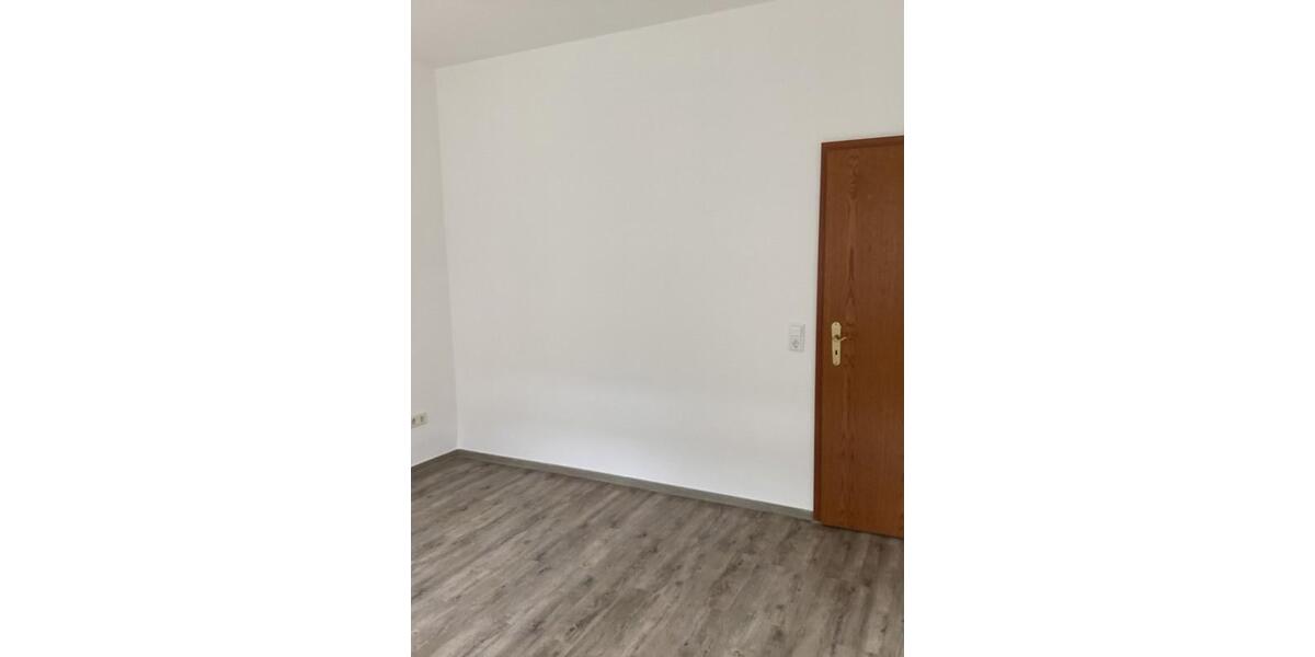 Erdgeschoßwohnung Magdeburg Leipziger Straße - 2 Zimmer, 64 m&sup2;, 351&euro; | Angebot:25730466