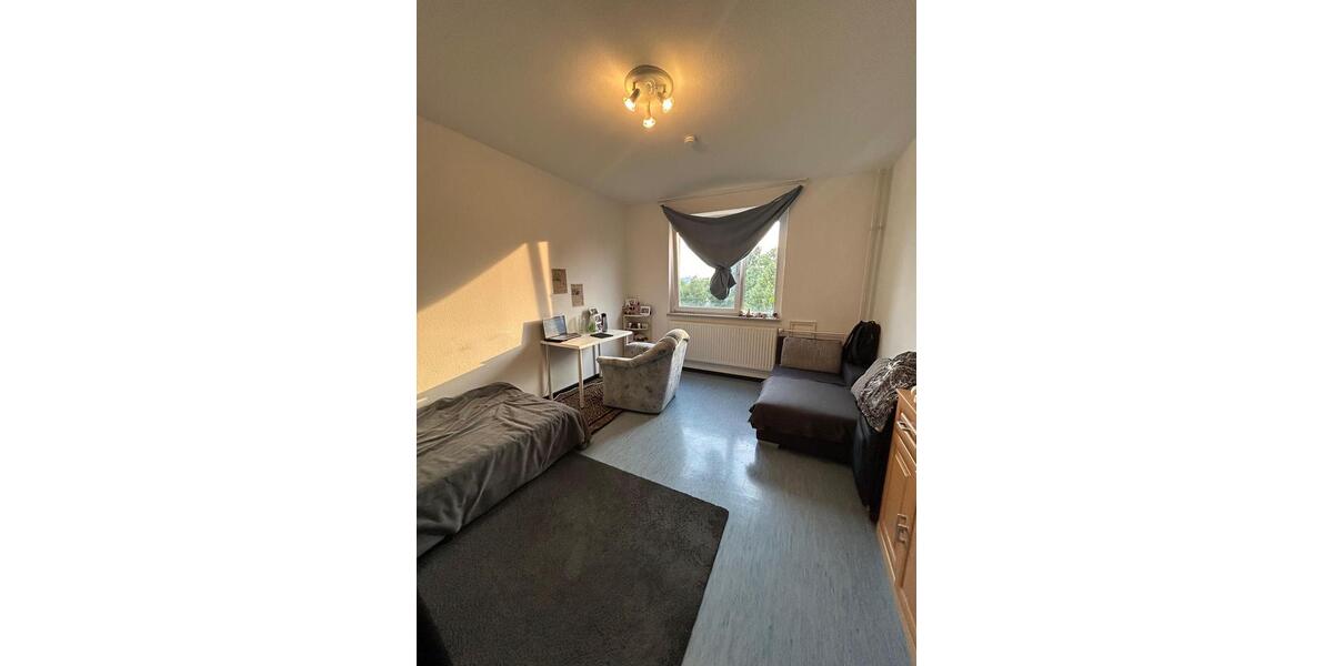 Etagenwohnung Magdeburg Brückfeld - 1 Zimmer, 27 m&sup2;, 283&euro; | Angebot:26516412