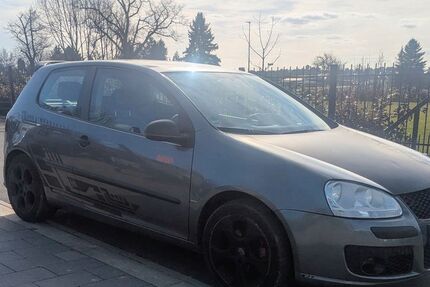 VW Golf 204.500 km 2.900 &euro; Neuenhofe 39345