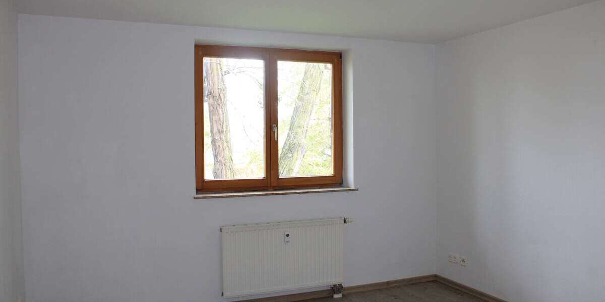 ruhige 3 Zimmer-Wohnung mit Balkon - Appartement Magdeburg Buckau | Angebot:10983293
