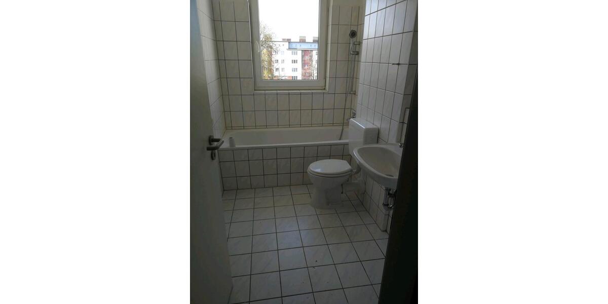 Dachgeschoßwohnung Magdeburg Beyendorf-Sohlen - 2 Zimmer, 68 m&sup2;, 500&euro; | Angebot:26266900
