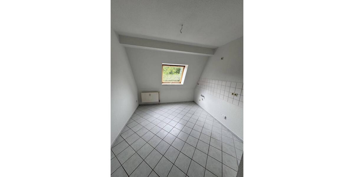 Wohnen über der Stadt schöne 4-R.-Wohnung,BLK ca.95m² in MD-Stadtfeld Ost vermieten ! 4 zimmer