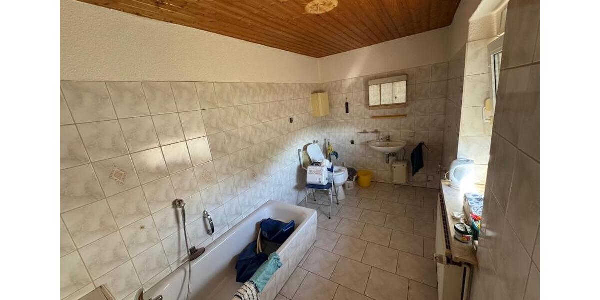 Einfamilienhaus Calbe (Saale) - 4 Zimmer, 140 m&sup2;, 79.500&euro; | Angebot:25973447