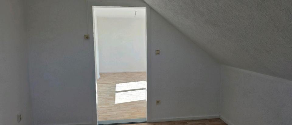 Dachgeschoßwohnung Schönebeck (Elbe) Pretzien - 3 Zimmer, 44 m&sup2;, 576&euro; | Angebot:26398077