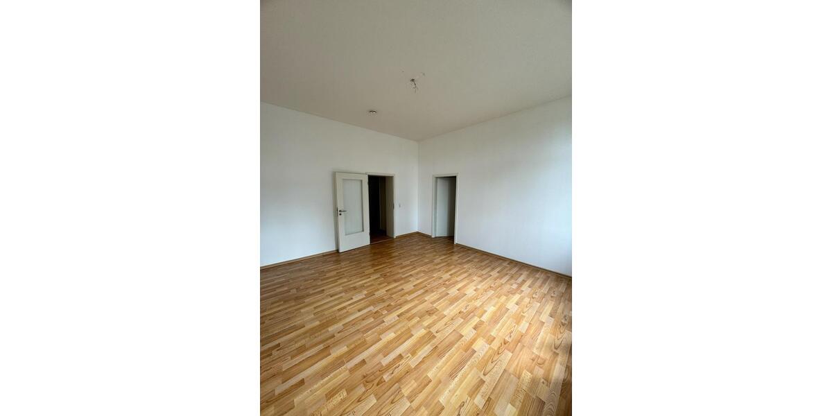 Hochparterre Magdeburg Brückfeld - 3 Zimmer, 72 m&sup2;, 240.000&euro; | Angebot:27083832