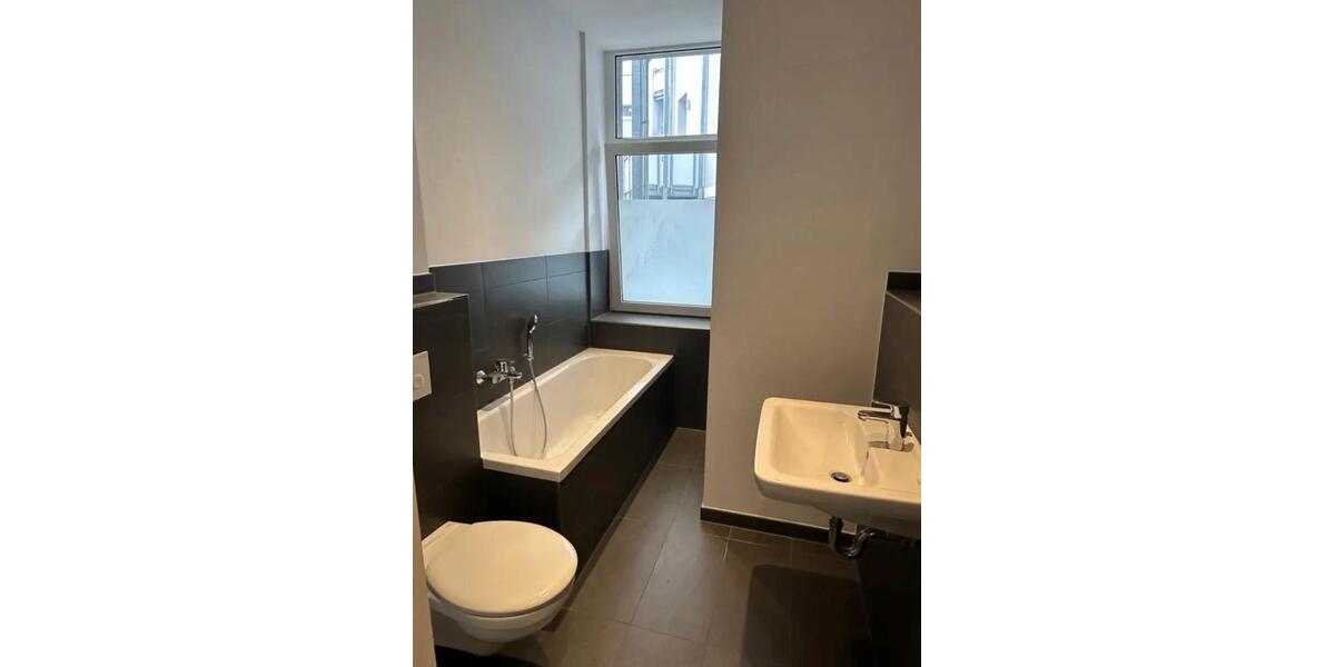 Hochparterre Magdeburg Nordwest - 2 Zimmer, 71 m&sup2;, 900&euro; | Angebot:27628342