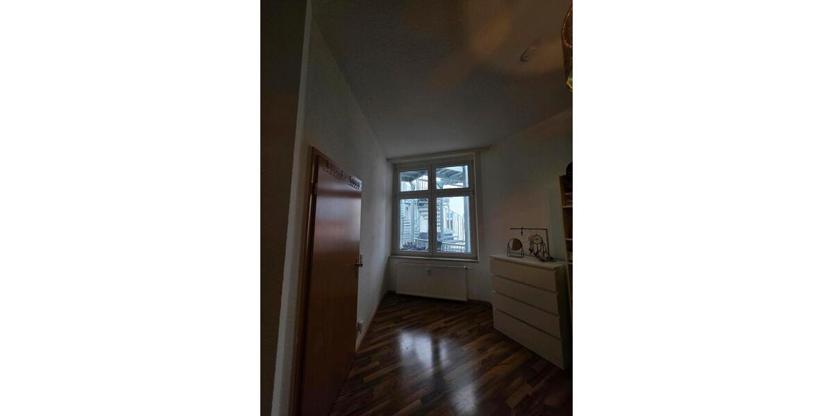 Etagenwohnung Magdeburg Nordwest - 3 Zimmer, 102 m&sup2;, 820&euro; | Angebot:26216052