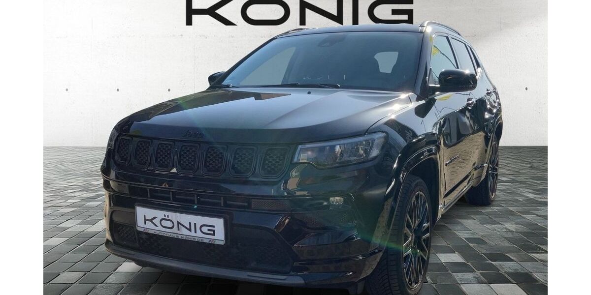Jeep Compass 8.785 km 23.490 &euro; Heyrothsberge 39175